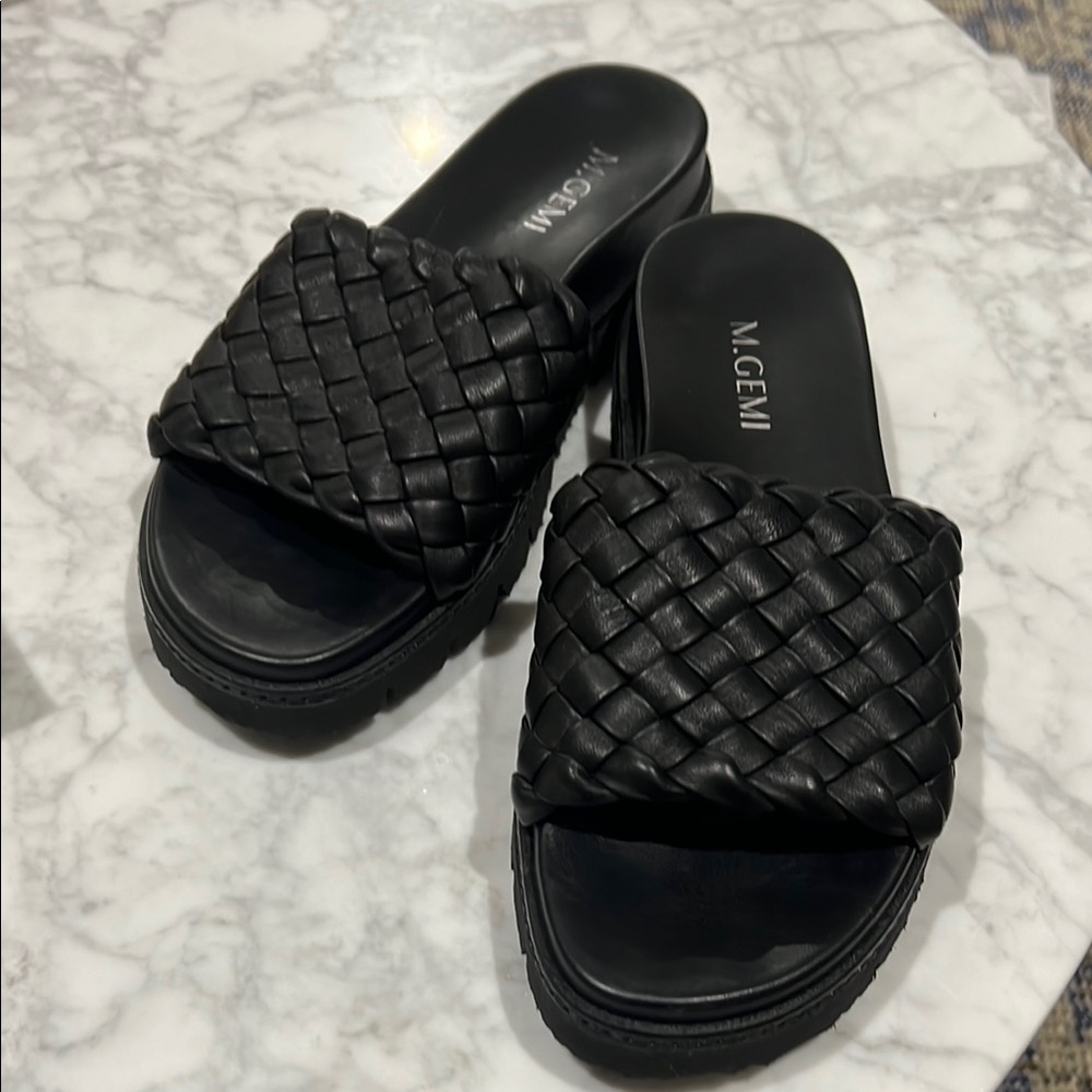 M. Gemi Woven Black Leather Slide. 7.5